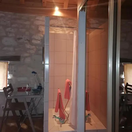 Nocleg ze śniadaniem Chez Yvette & Shoji 3*